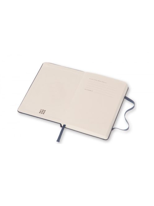 MOLESKINE NOTESZ QP012B20 KEMÉNY ZAFÍR KÉK "P" SIMA (7490133006)