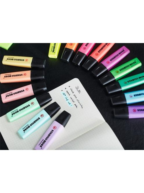 Szövegkiemelő készlet, 2-5 mm, STABILO "Boss Original Ju Schnee", 4 különböző szín (TST70411015)